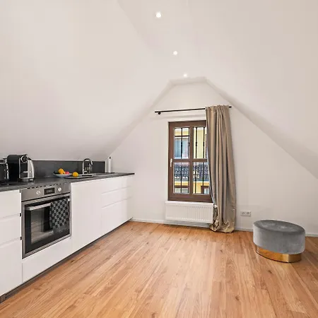 Residenz Zu Montfort - Schlossblick 2 *