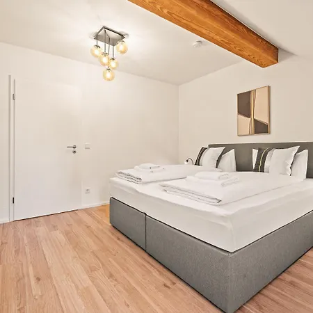 Residenz Zu Montfort - Schlossblick 2 * Tettnang